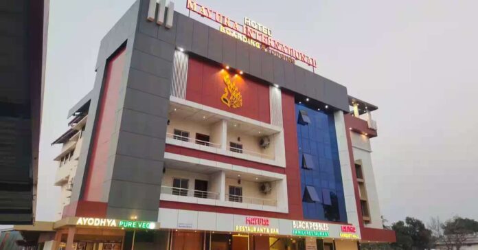 Hotel Mayura Kaup