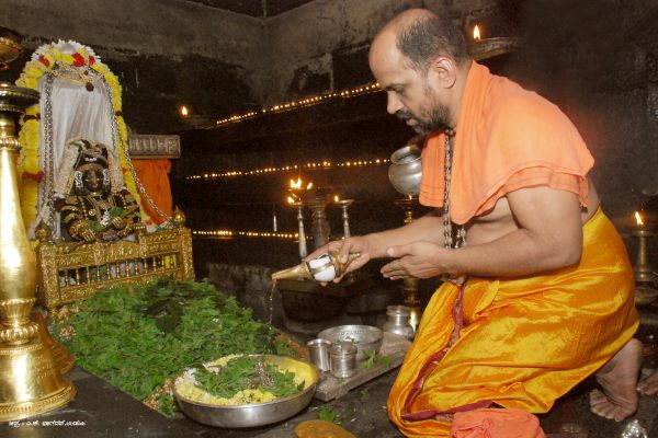 Sri Sugunendra Theertha Swamiji3